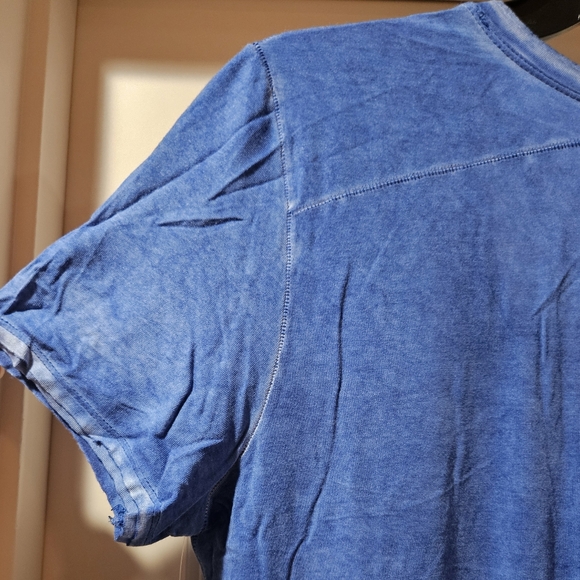 Free People Rising Sun Short Sleeve T Shirt V Neck High Low Hem Blue Size XS NWT - Picture 7 of 16